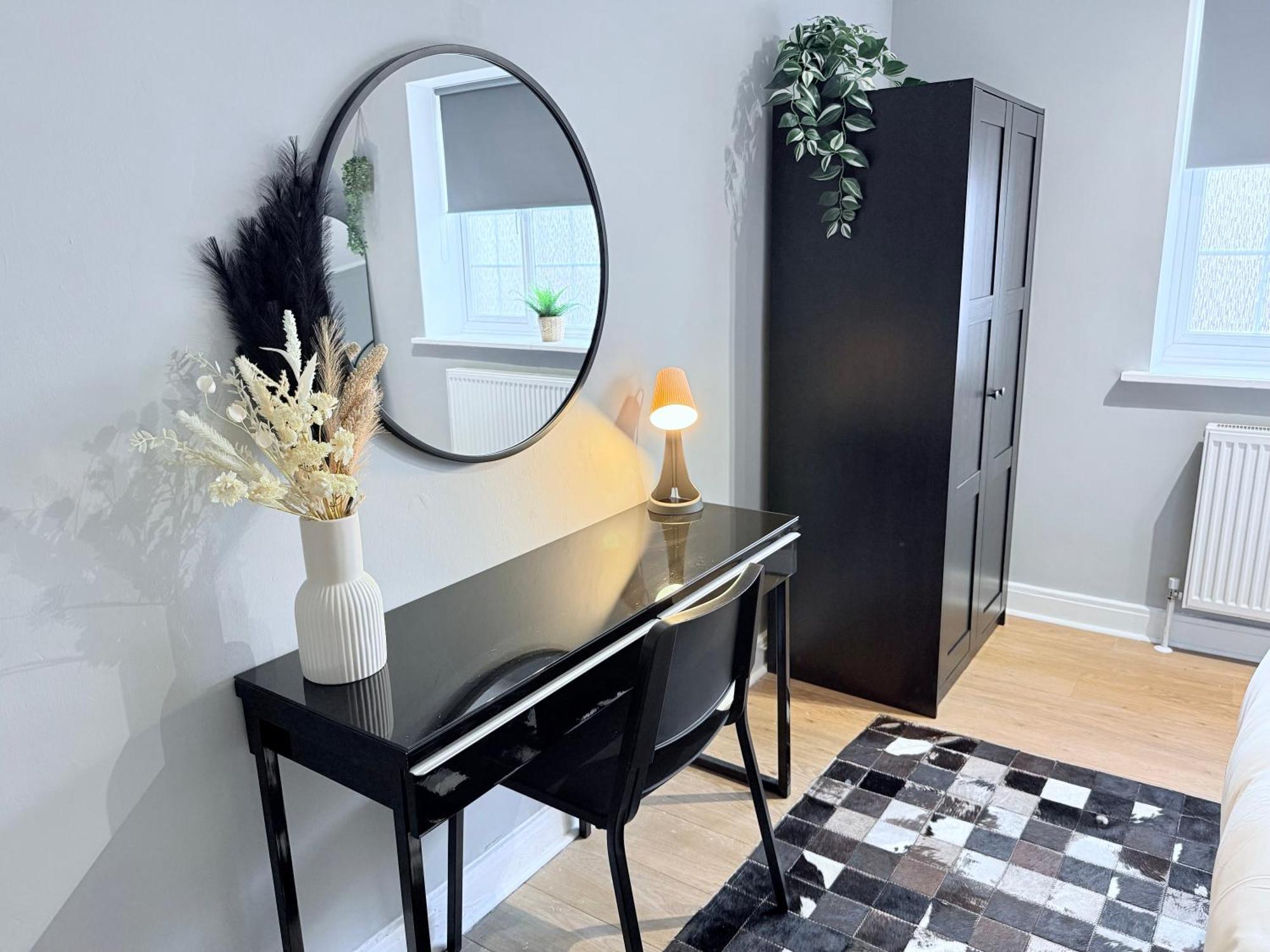 Staylondon - Sleeps 6 With Free Parking - Tourist, Concerts & Matches Kültér fotó